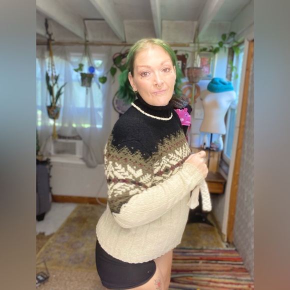 Vintage Sarah Bentley Cream & Brown Thick Knit Sweater Size Medium - Picture 5 of 15